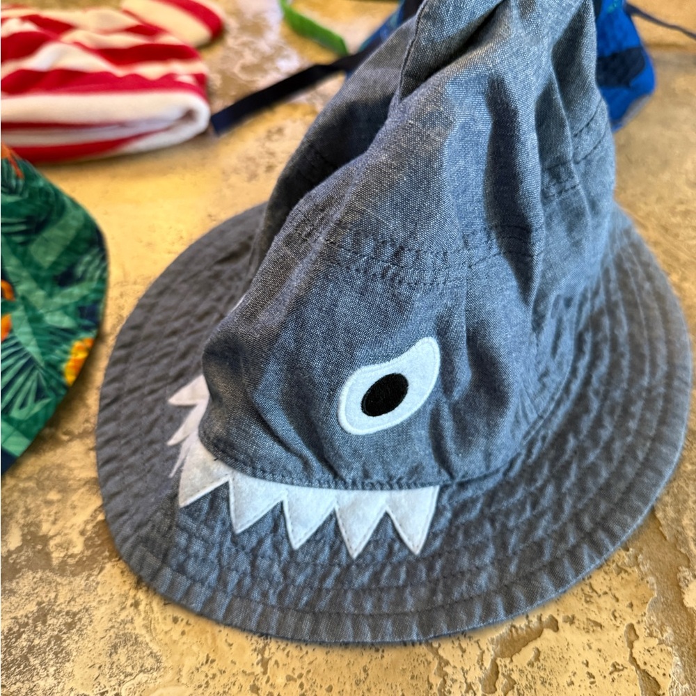 Colorful Kids' Hat Collection - Picture 9 of 9